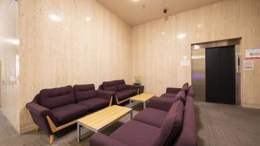 ロビー応接スペース / 4