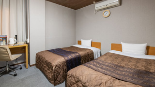 本館 スタンダードツインルーム バストイレ付 喫煙可