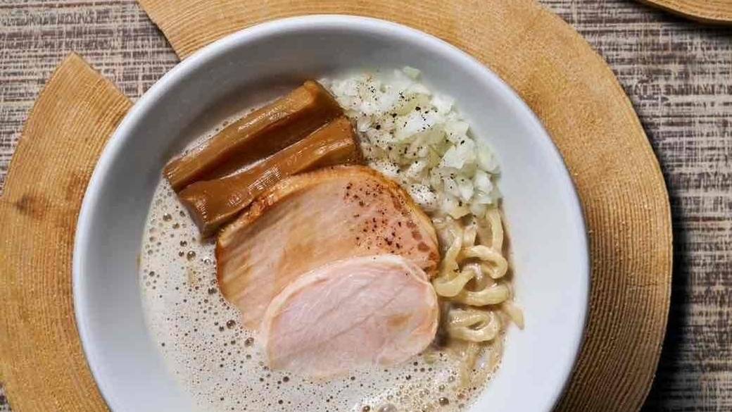 「OikeCafe」ラーメン / 2