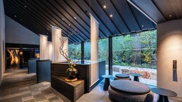 宿泊棟ロビー / 2