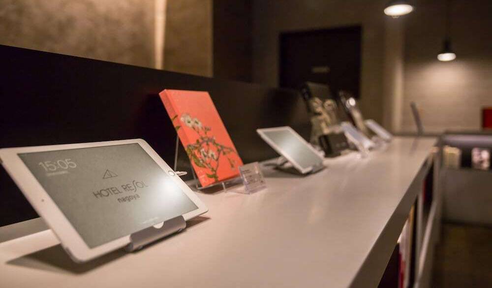 チェックイン／タブレット / 2