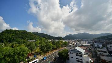 シティ ビュー / 25