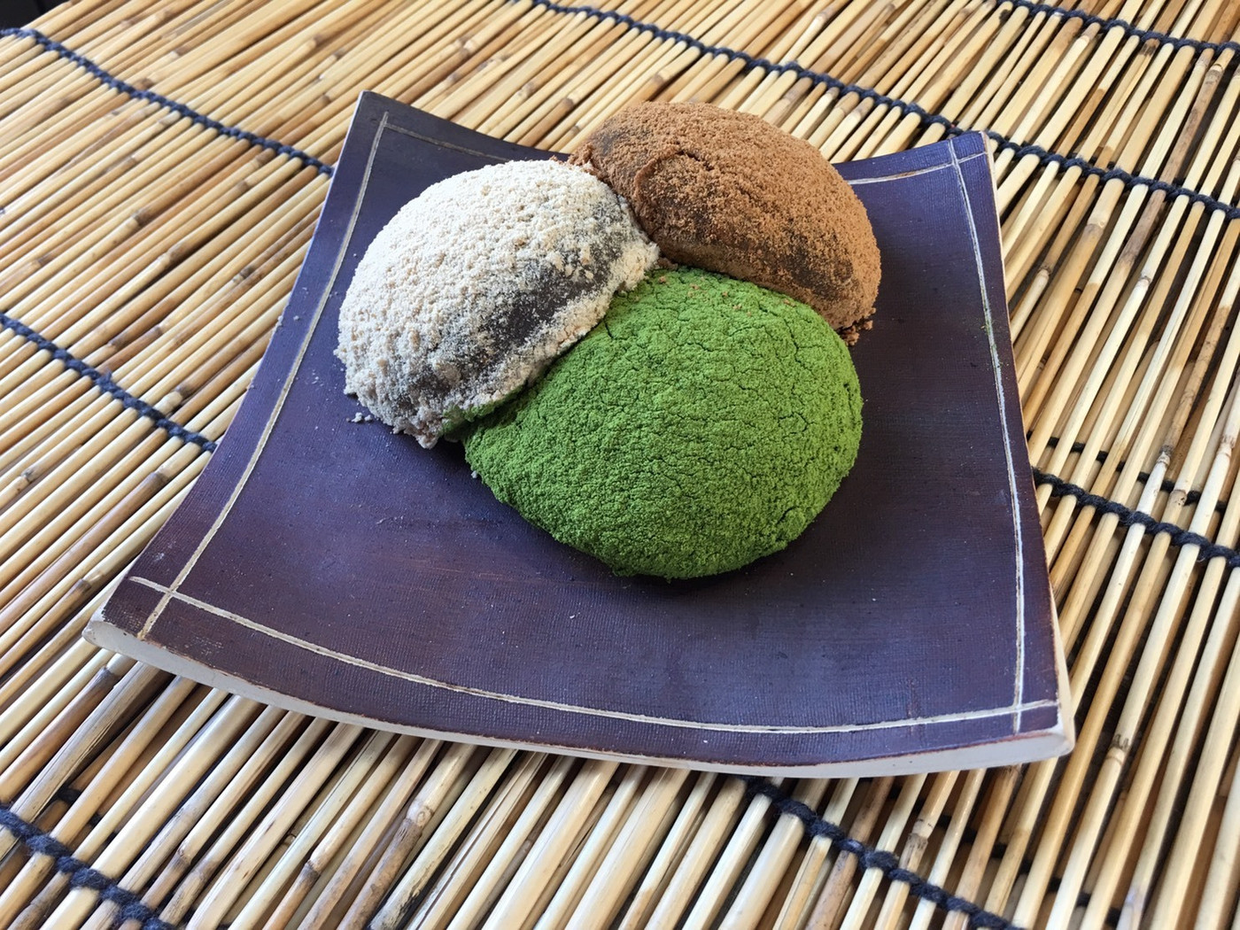 食べ歩きスイーツ1. 「朧八瑞雲堂」1947899