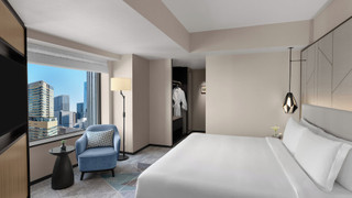 スイート キングベッド 1 台 クラブラウンジ利用可 (Mizu)