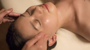 フェイシャル トリートメント / 2