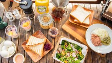 食事・飲み物 / 13