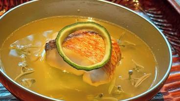 食事・飲み物 / 11