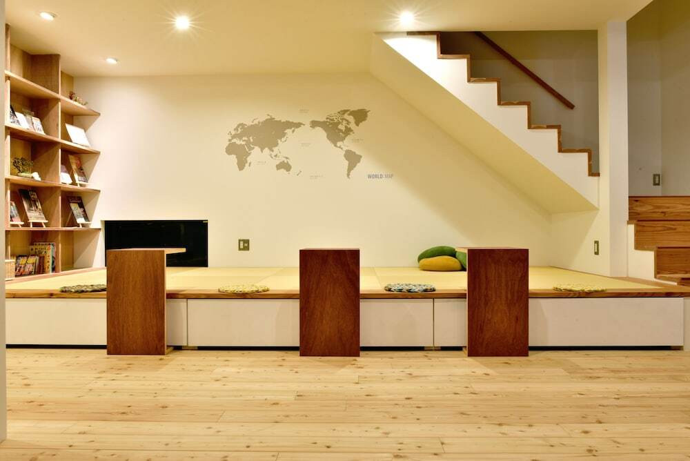 内部エントランス