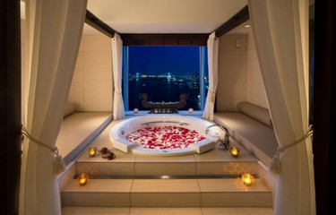 Enjoy Great Views from the Baths at These 15 Tokyo Hotels, Perfect for Anniversaries!