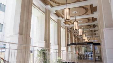 施設の入り口 / 16