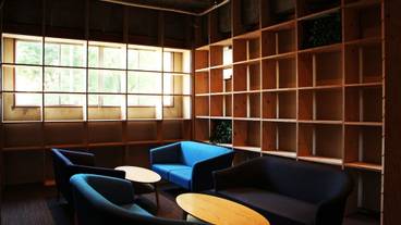 ロビー応接スペース / 2