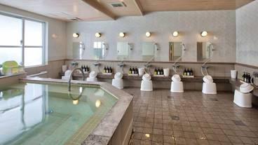 屋内スパ浴槽 / 1