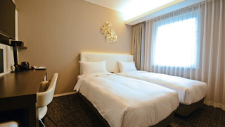 ツインルーム シングルベッド 2 台(禁煙)