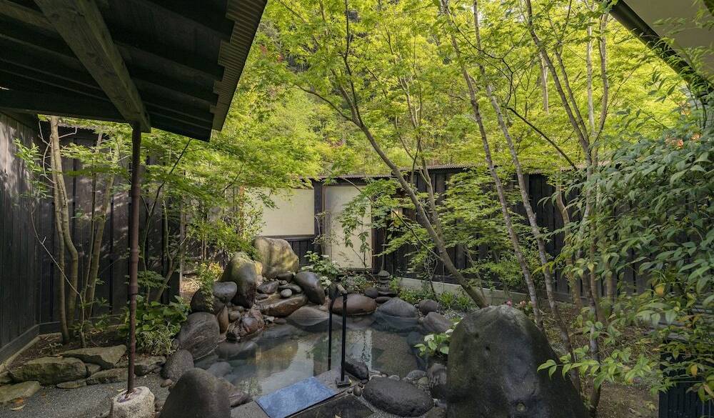 客室露天風呂① / 1