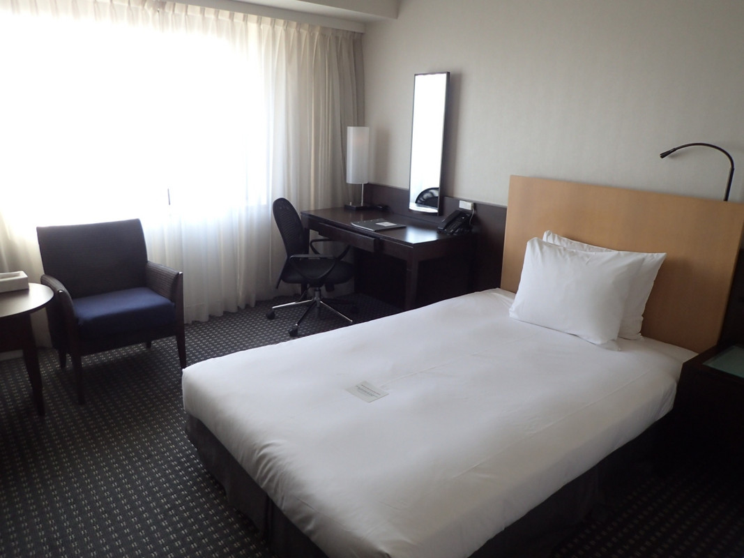 2 Singel Standard Airport View