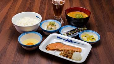 食事・飲み物 / 1