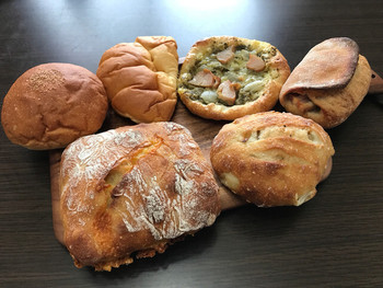 「ベーカリー ハチ」 料理 68390891 今回の購入品