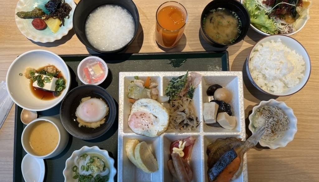 朝食バイキングの例(3) / 3