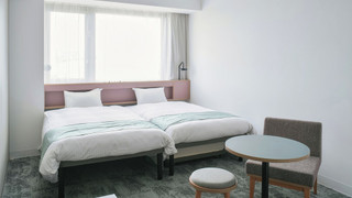 スタンダートツインルーム+エキストラベッド シャワブース付 禁煙