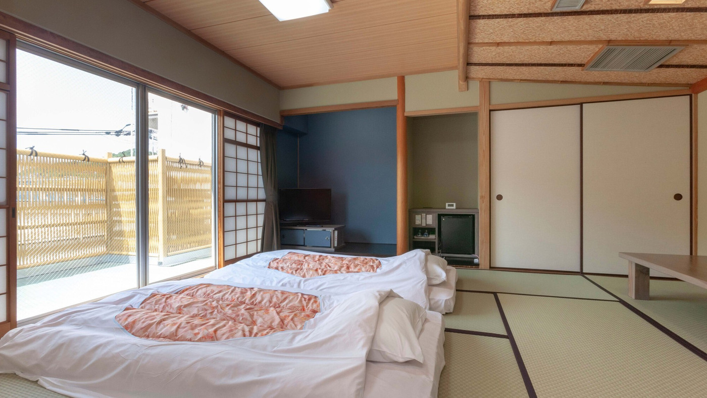 広い和室のお部屋は赤ちゃんにも過ごしやすい空間3466054