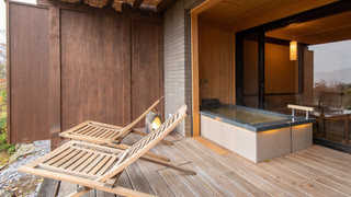 露天風呂付和室2ベッド (10畳) +テラス