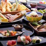 おばんざい＆天ぷらの
ビュッフェ付き会席に舌鼓 / 1