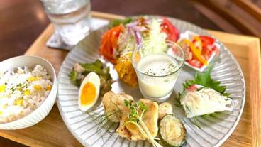 食事・飲み物 / 1