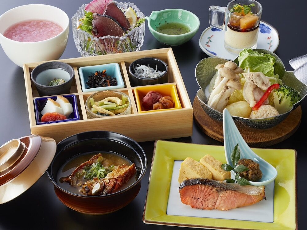 朝食