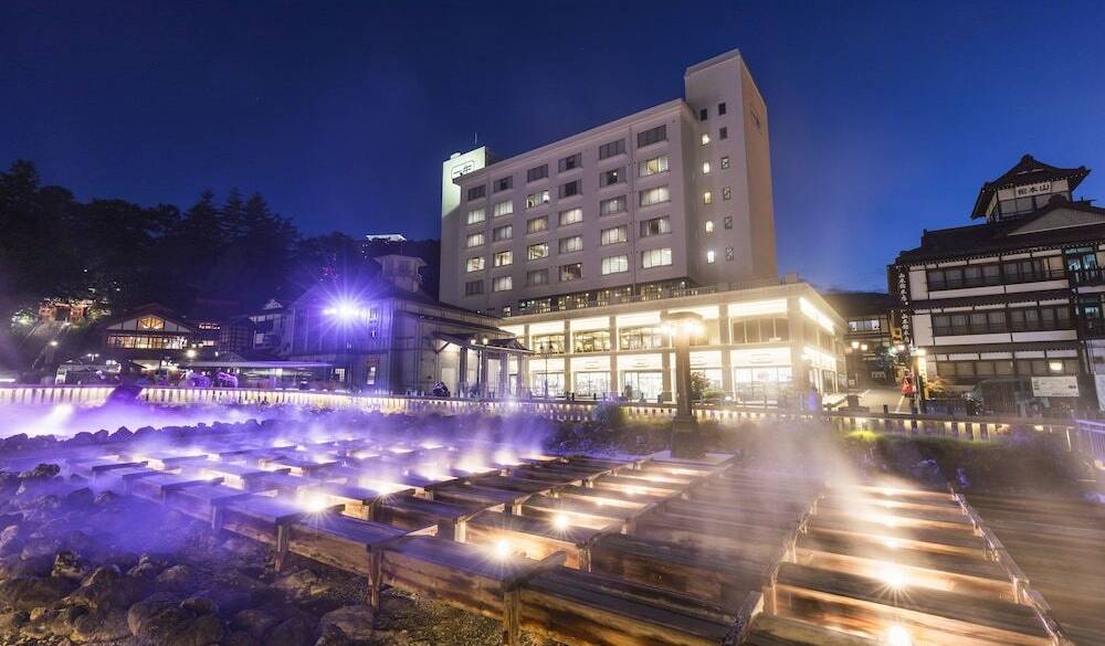 湯畑ライトアップ / 1