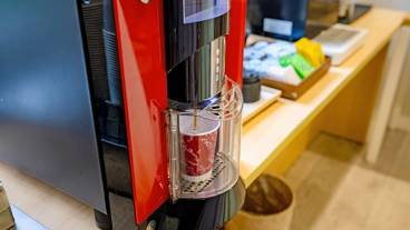 施設内の設備 / 13