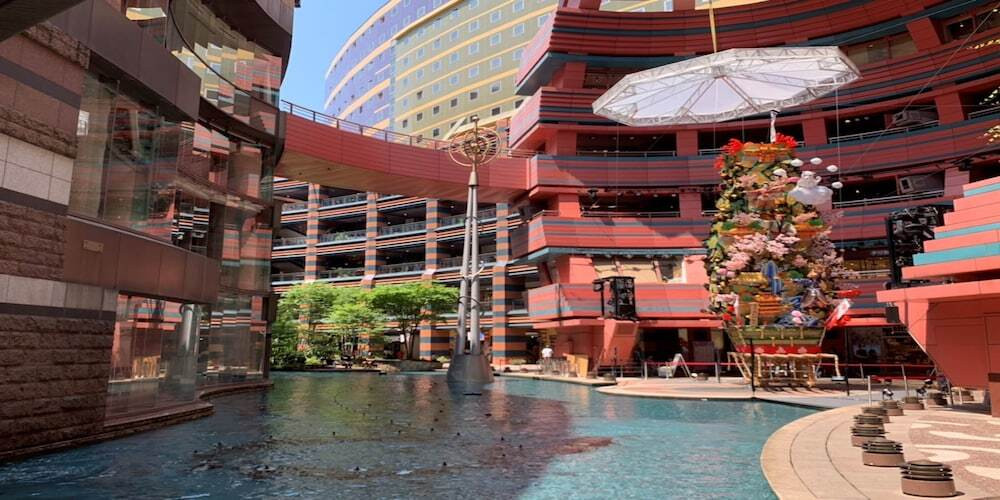 ショッピングモール