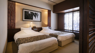 鳳凰の間　（露天風呂付き/ 定員2名/チェックイン18時まで / 最終夕食時間19:30）