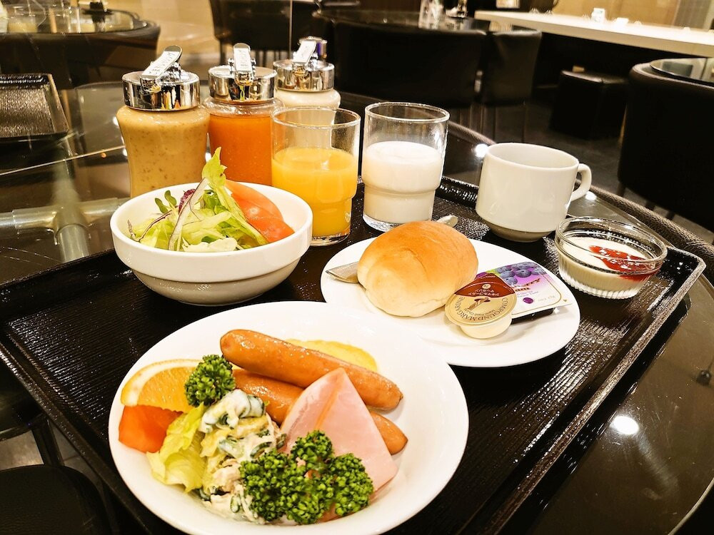 朝食ビュッフェ
