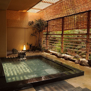 鹿に会えるかも？宮島ならではの湯浴みを楽しもう3642927