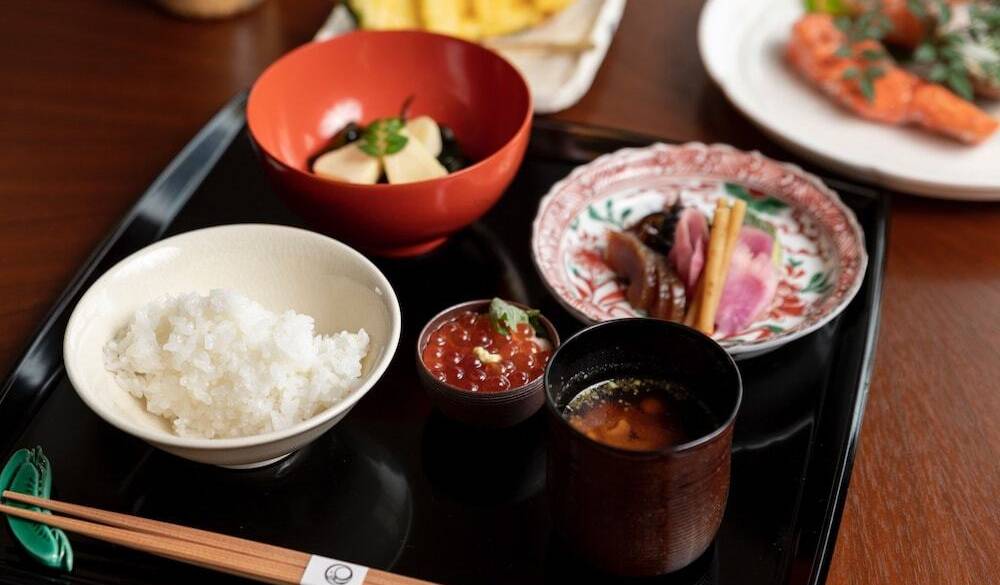 連泊限定の和定食 / 4