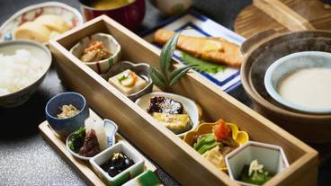 食事・飲み物 / 7