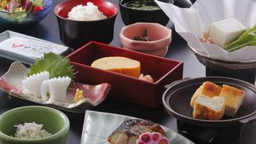 食事・飲み物 / 1