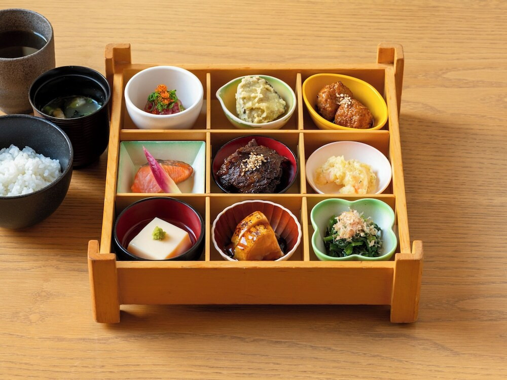 朝食