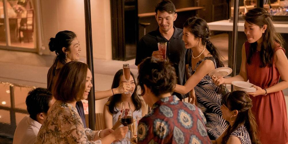 プールサイドバー