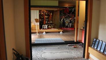 内部エントランス / 3