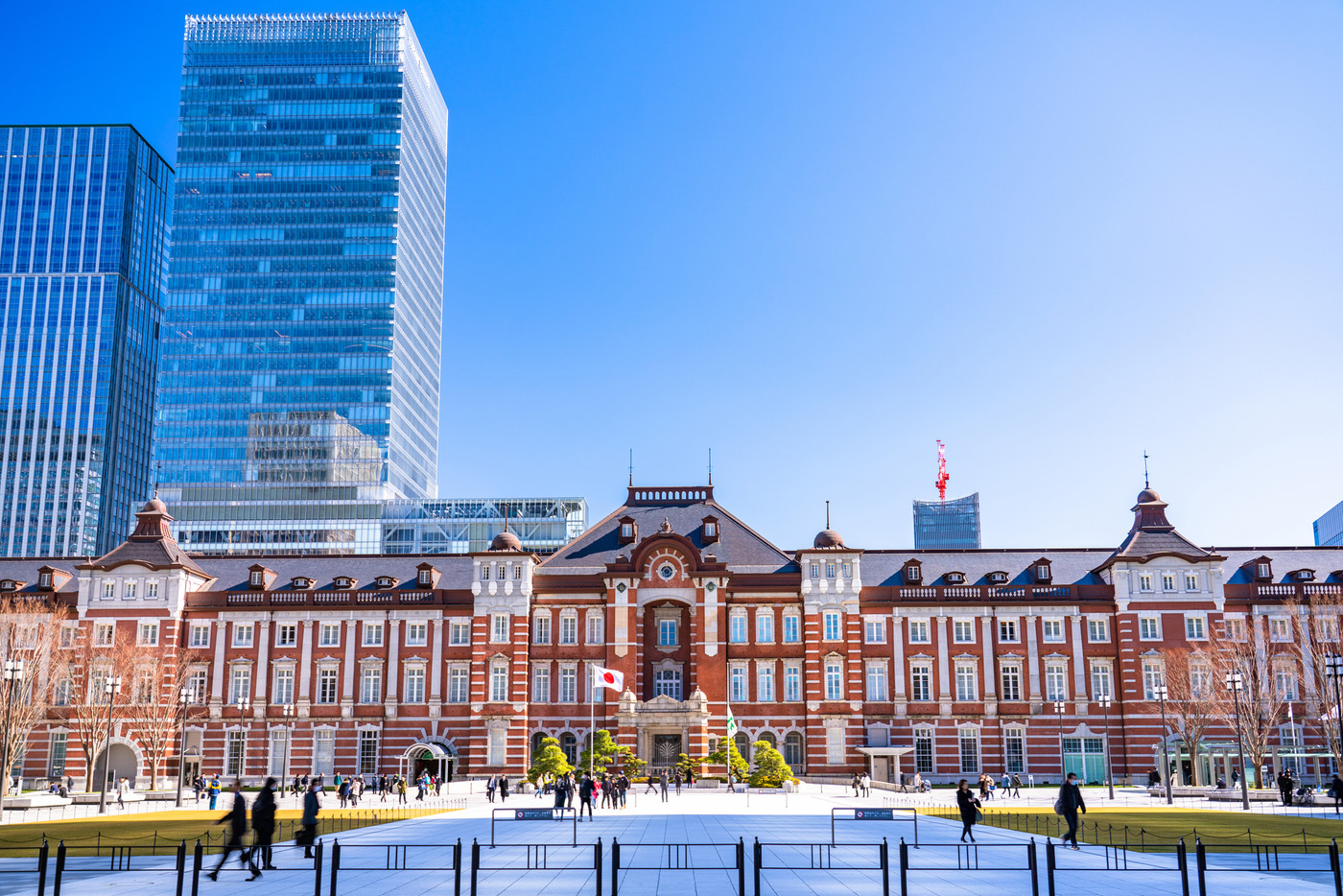 《東京都》東京駅・丸の内都市風景
