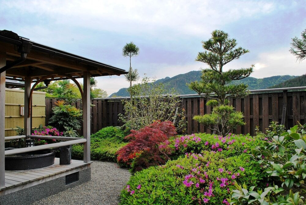 和室 露天風呂付客室 楓の間／眺望