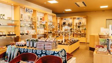 ギフト ショップ / 7