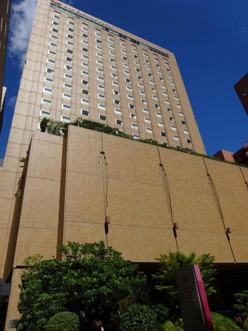 大人カジュアルにホテルステイができる3677056