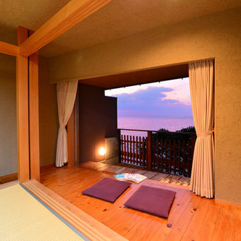 雄大な景色に癒されるデザイナーズ旅館3500513