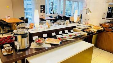朝食ビュッフェ / 9