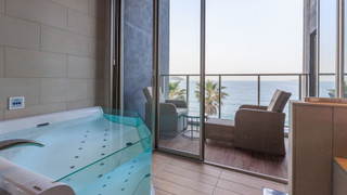 ラグジュアリー ダブルルーム