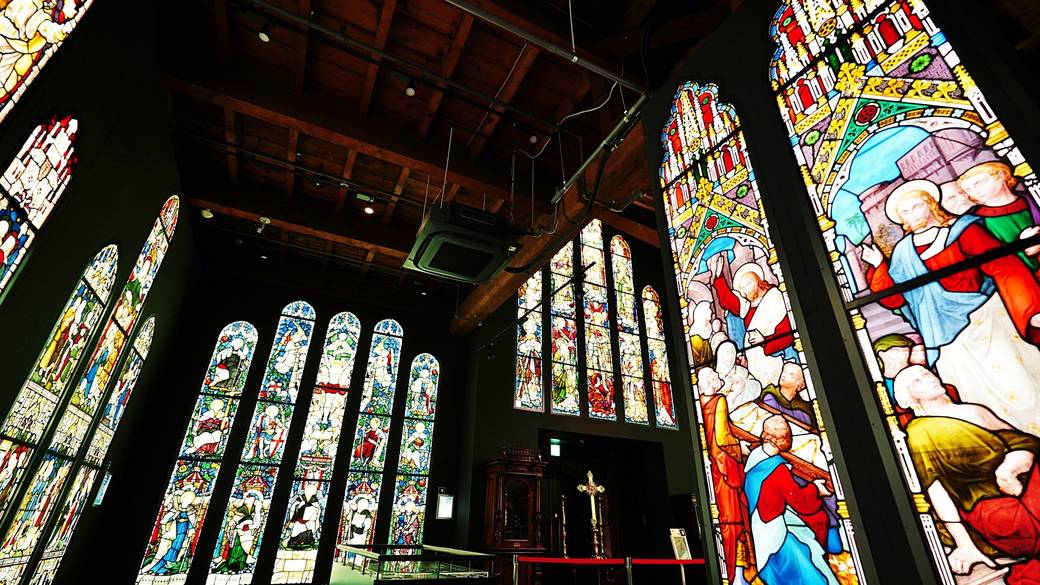 ステンドグラス美術館の展示品① / 2