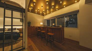 客室内のダイニングエリア / 39