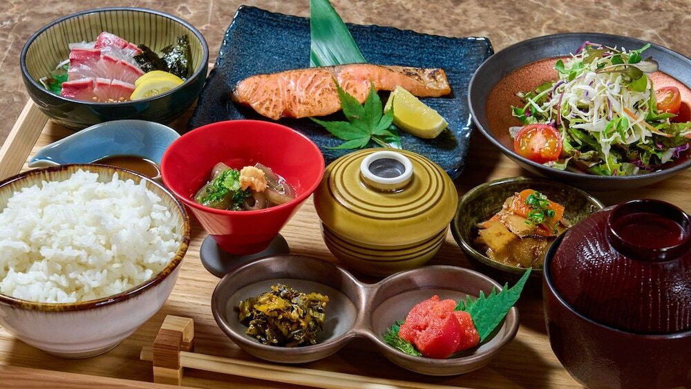朝食